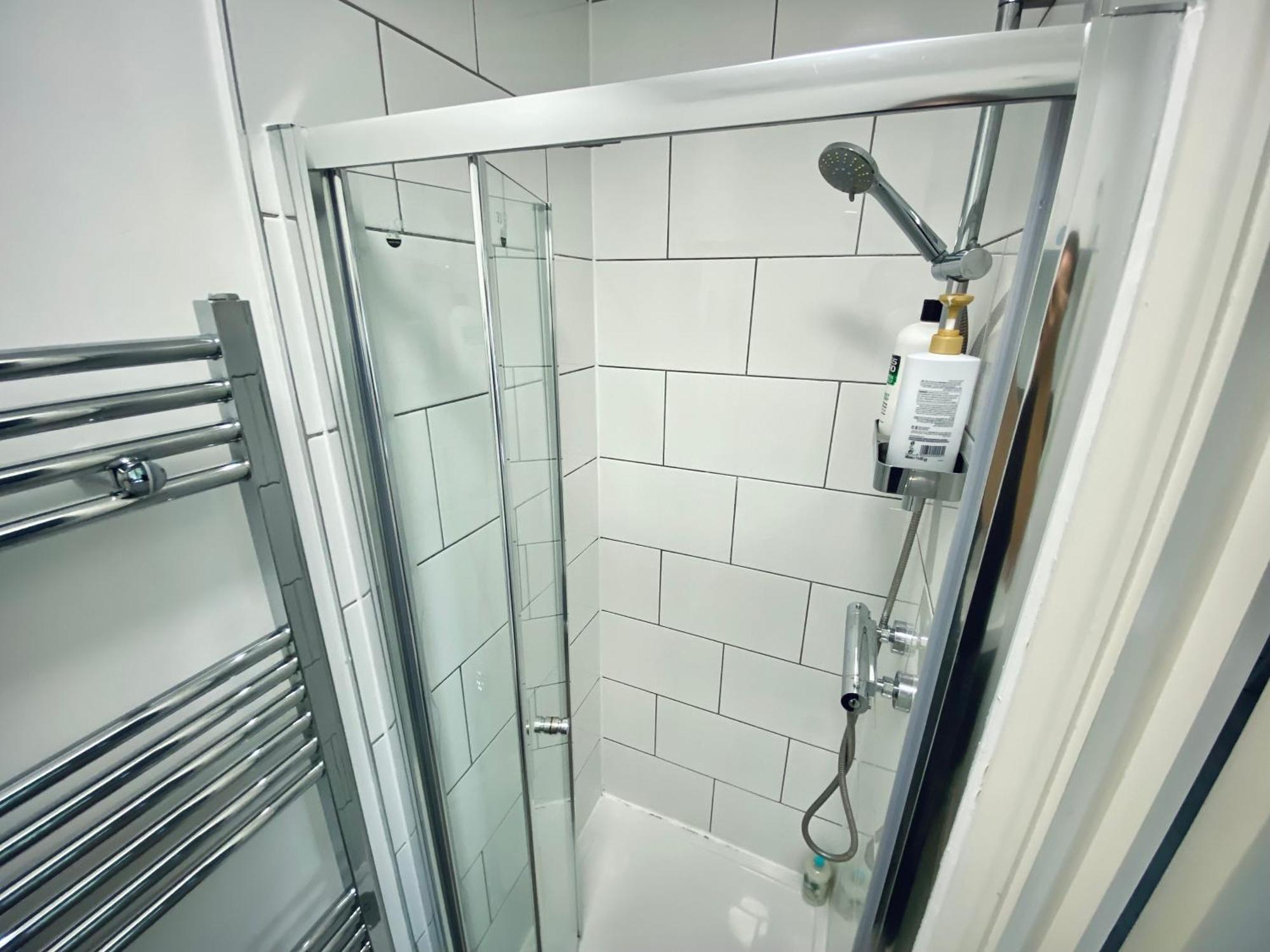 Charming Studio 30Min To Central Лондон Екстериор снимка